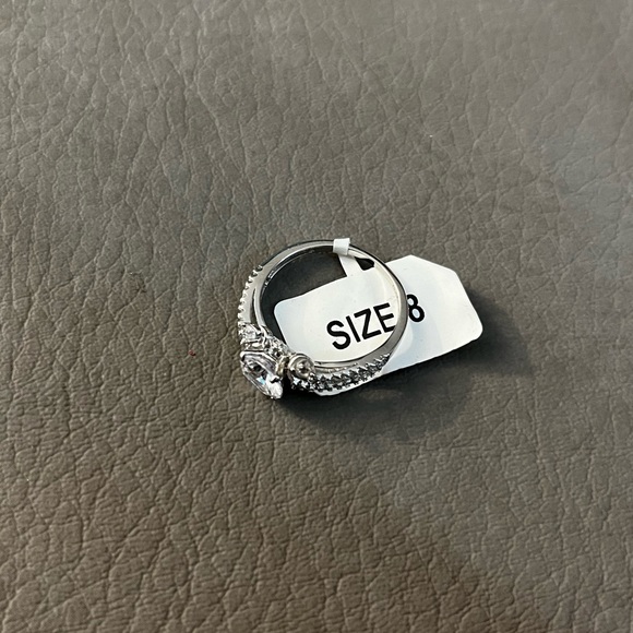 Charmed Aroma | Size 8 Ring - Picture 3 of 7